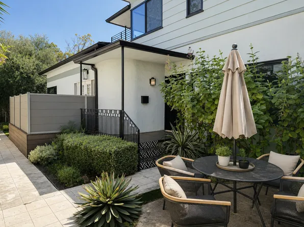 9945 1/2 Young Dr, Beverly Hills, CA