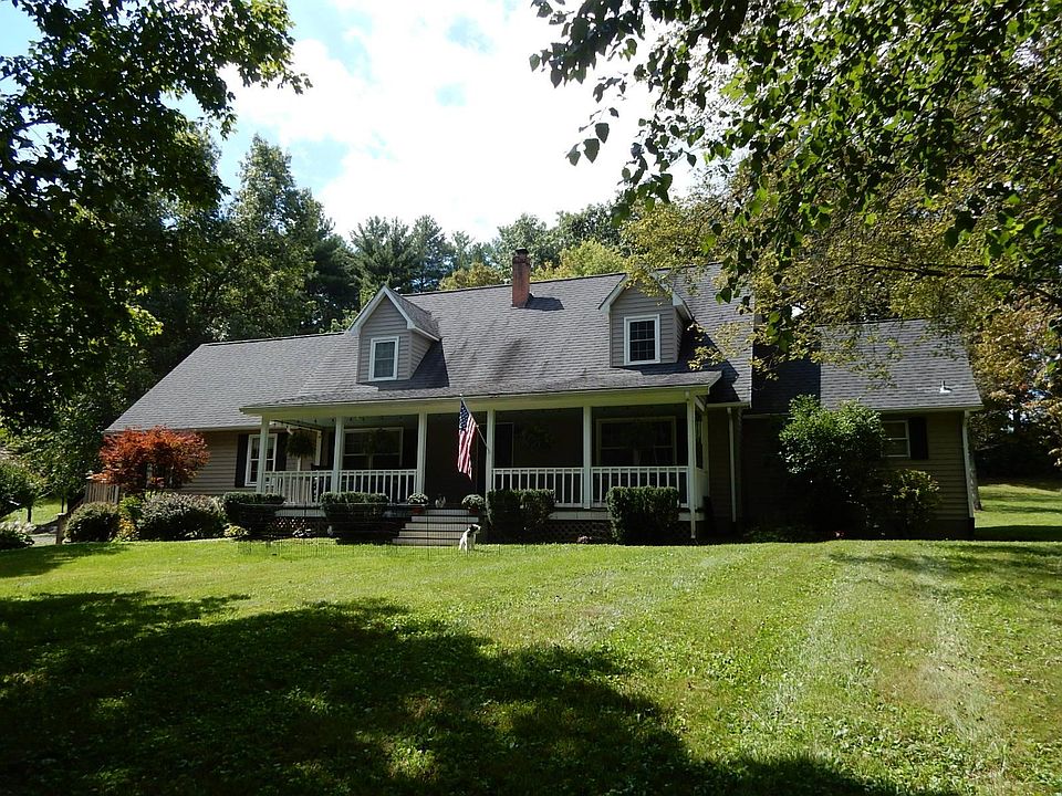 1st image of 178 Creekside Dr