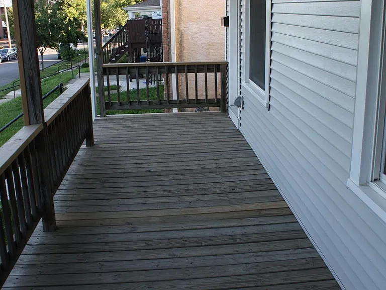 1466 Indianola Ave — Photo 13