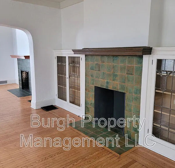 441 Locust St — Photo 10