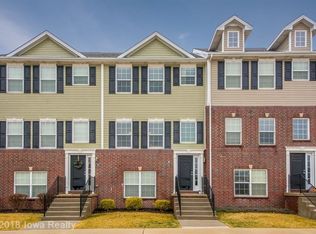 6945 Jack London Dr, Johnston, IA 50131