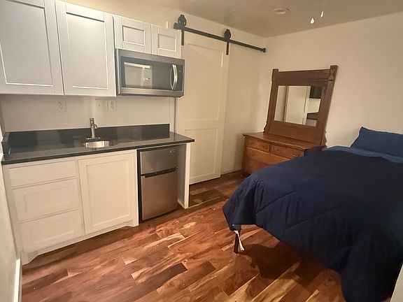 5th image of 1078 Rheagen Kay Ave