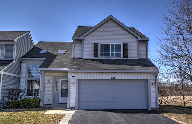 1st image of 825 Dogwood Ln