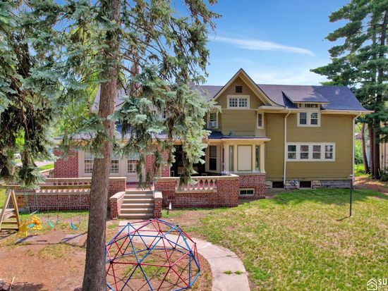 1445 E St, Lincoln, NE 68508