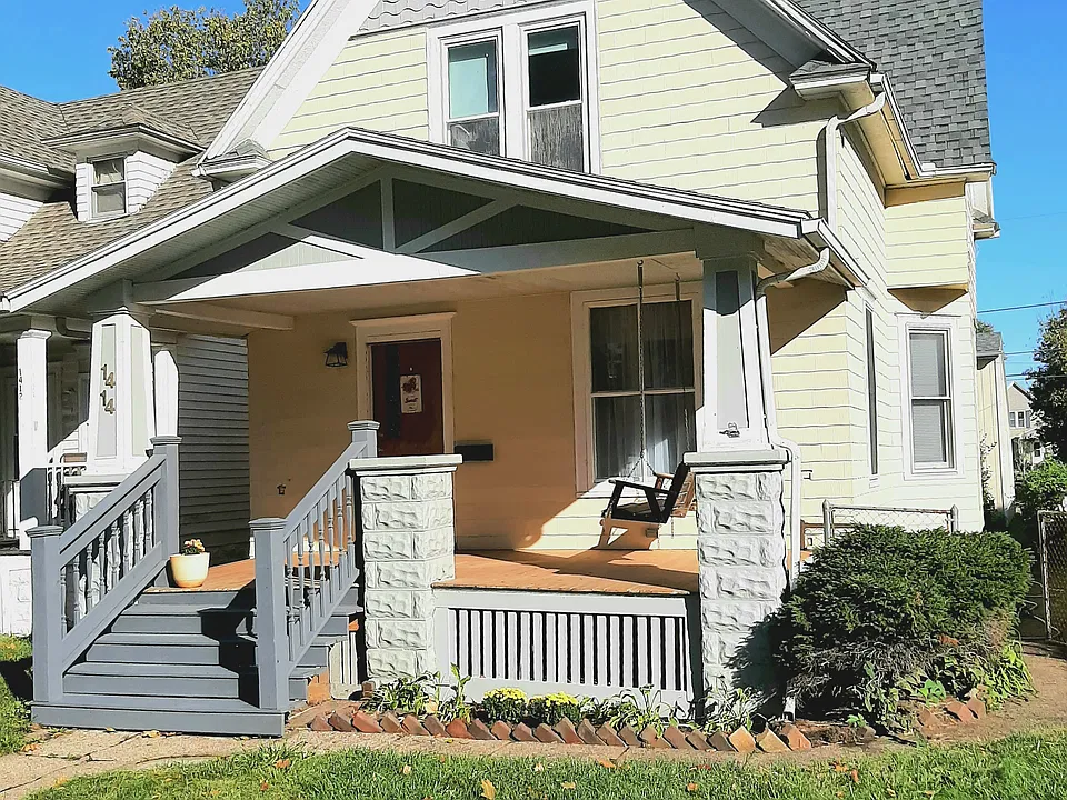 1414 4th Ave SE