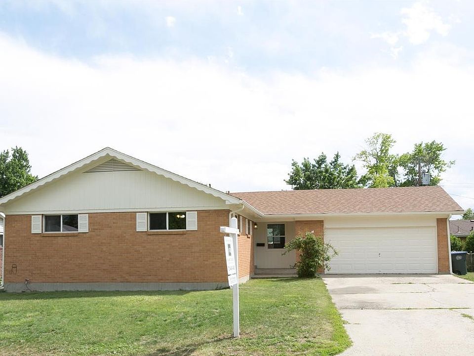 1st image of 228 E 109th Pl