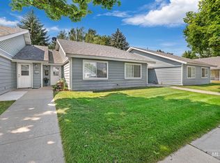 309 6th St, Filer, ID 83328