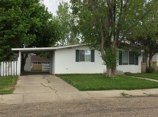 2425 E 9th St, Casper, WY 82609