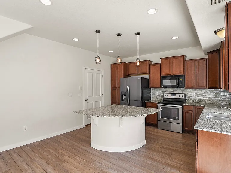 4424 Vindaloo Dr — Photo 18