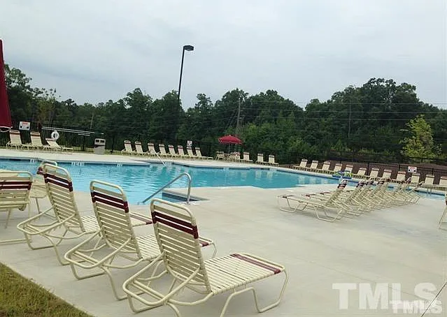 2420 Girvan Dr — Photo 21