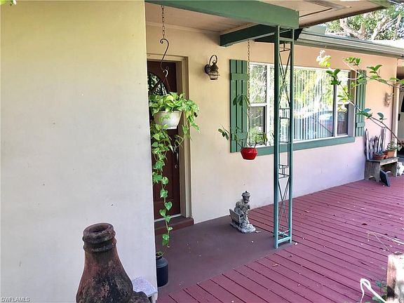 3rd image of 1648 Braman Ave