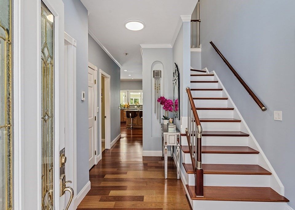 3 Hammersmith Dr, Saugus, MA 01906 Zillow