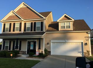 212 Maidstone Dr, Richlands, NC 28574