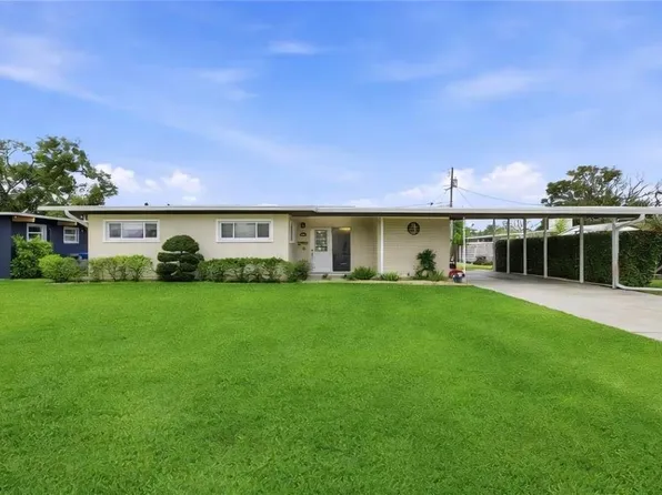 6134 Hampton Dr N, Saint Petersburg, FL 33710