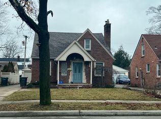 1011 N Martha St, Dearborn, MI 48128