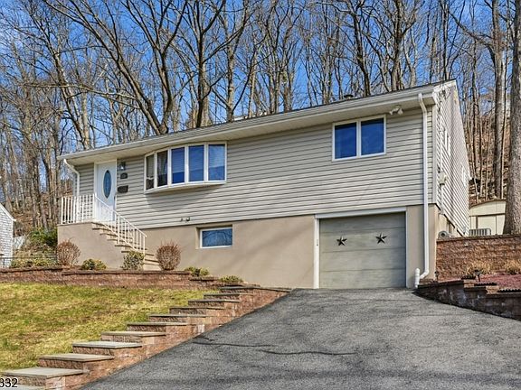 2nd image of 116 Rafkind Rd