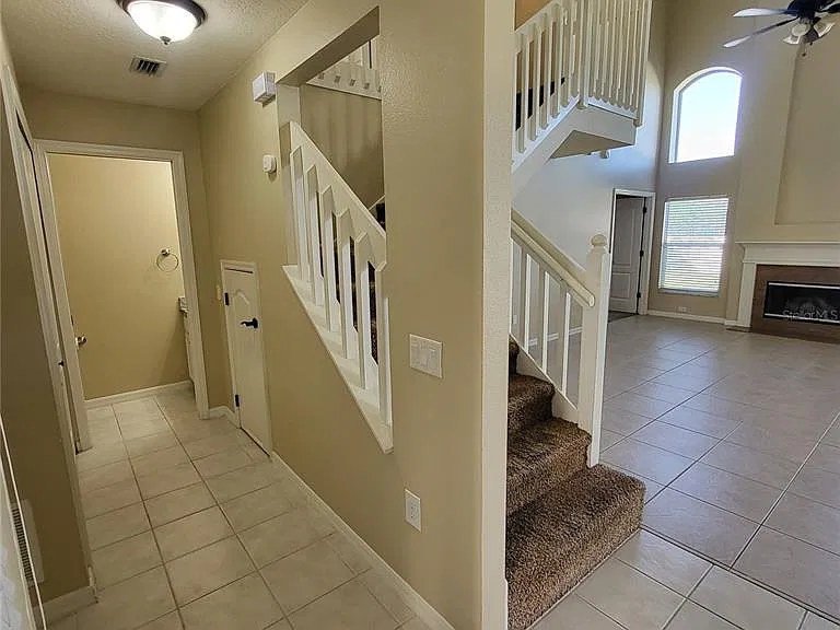 25903 Bloomsbury Ct — Photo 25