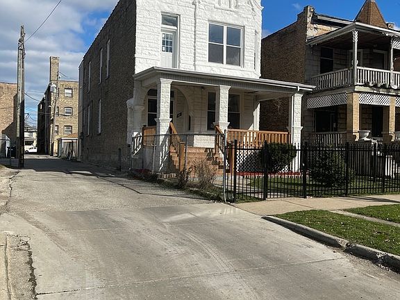 2nd image of 47 N Waller Ave