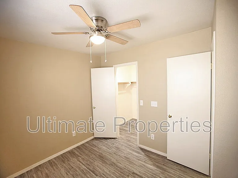 9903 N 77th Ave — Photo 12
