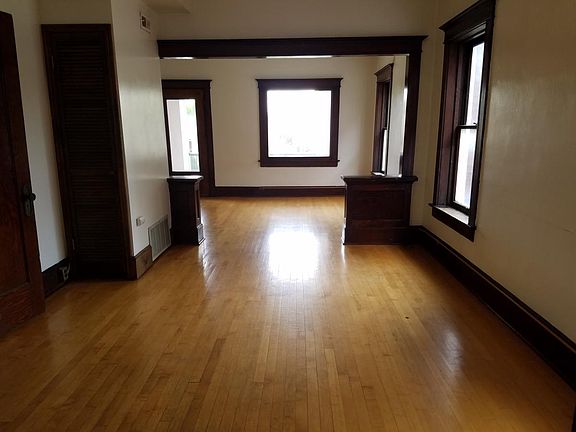 2nd image of 561 E 100 S APT 5