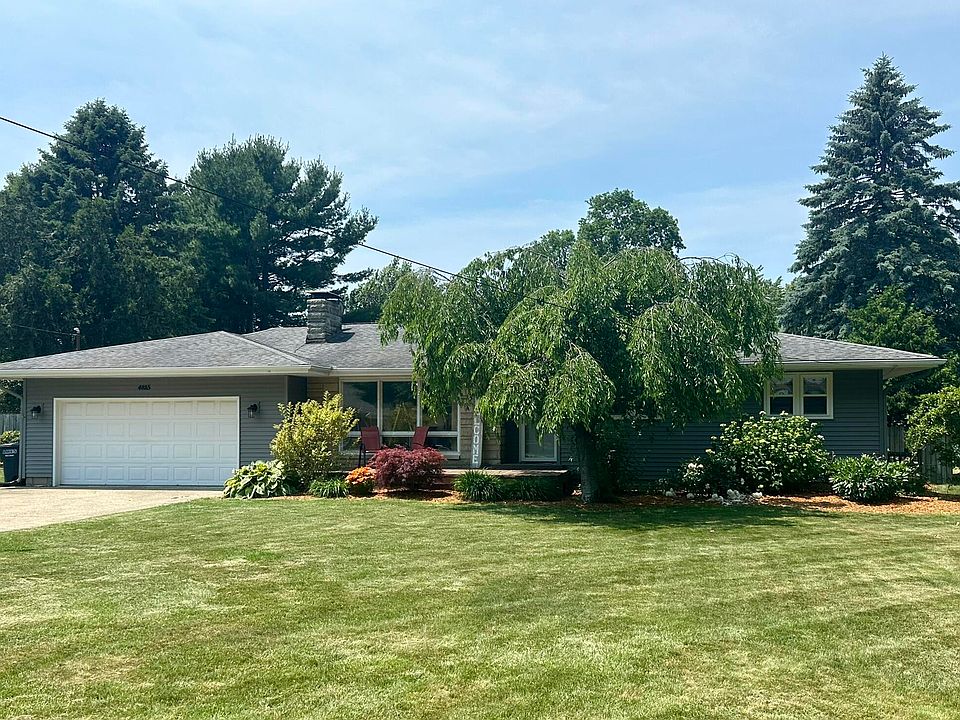 1st image of 4885 Wickham Dr