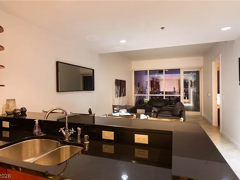 4525 Dean Martin Dr #1611 — Photo 9