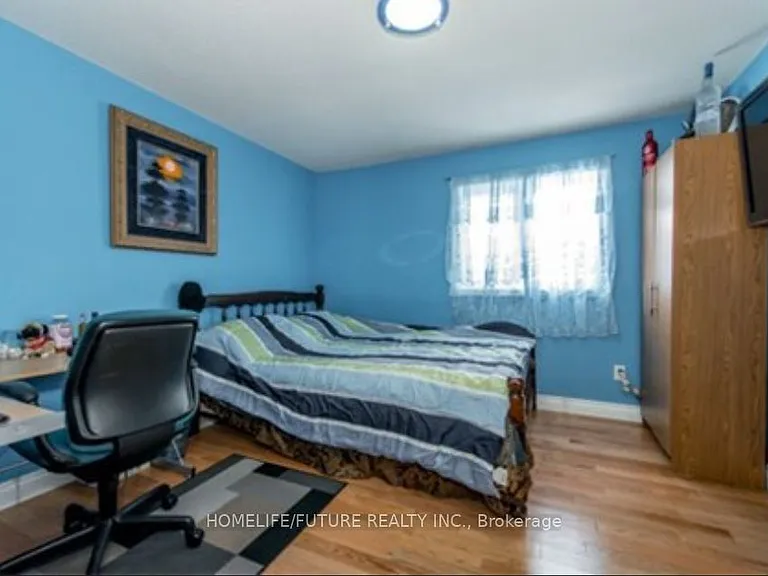 20 Goodall Dr #MAIN 2ND FLR — Photo 8