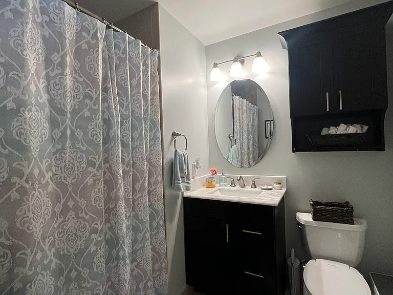 812 Grand St #417 — Photo 13