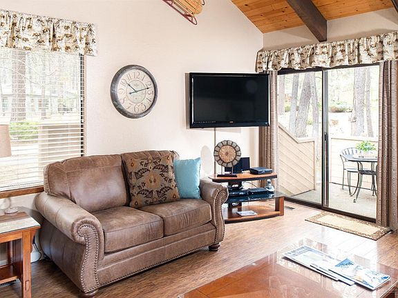 2nd image of 17694 Tennis Village Ct