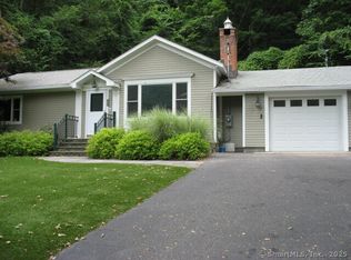 128 Kent Rd, South Kent, CT 06785