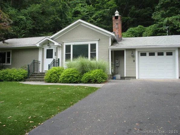 128 South Kent Road, Kent, CT 06785