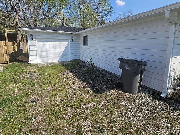 3rd image of 4011 N Kitley Ave