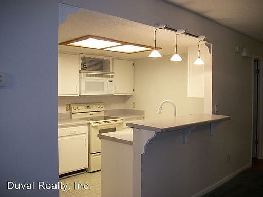 5th image of 5697 Colony Pine Cir N