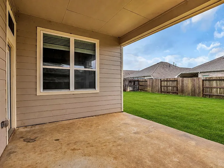 3430 Redbridge Ct — Photo 24