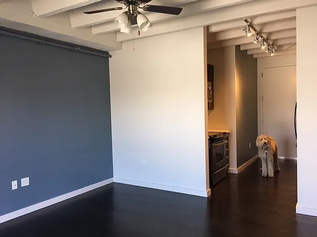 1212 N Walker Ave — Photo 4