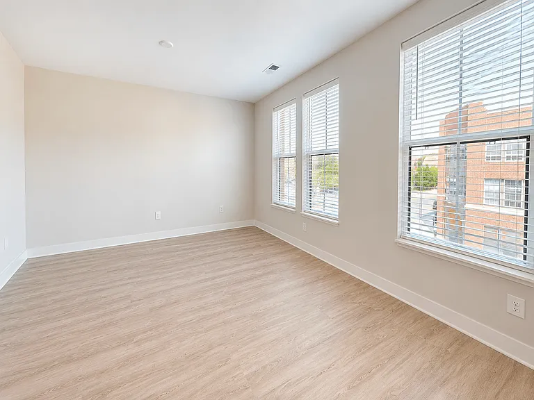 Ogden Apartments — Photo 50