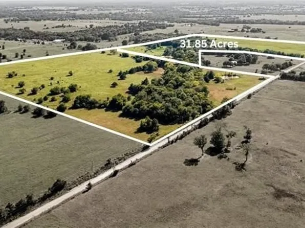 31 E Davis Rd, Durant, OK 74701