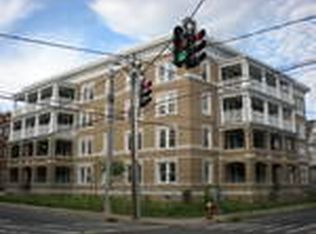 270 Sigourney and 114, 116 Ashley Street - 3S, Hartford, CT 06105