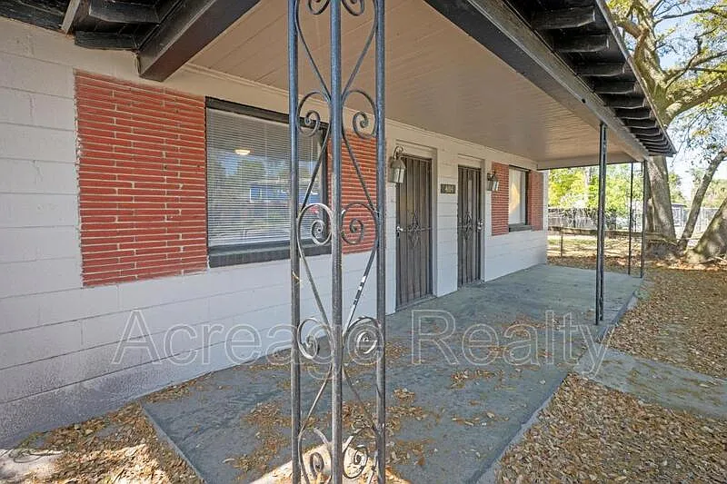2 bed, 1.0 bath, 821 sqft, $975 — Photo 3