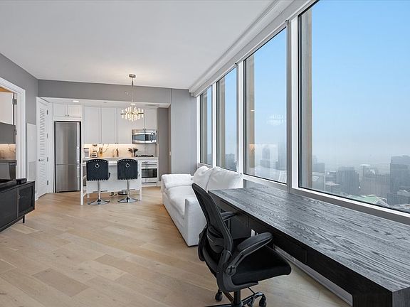 4th image of 401 N Wabash Ave Unit 73C