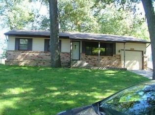 2795 Locust St, Portage, IN 46368