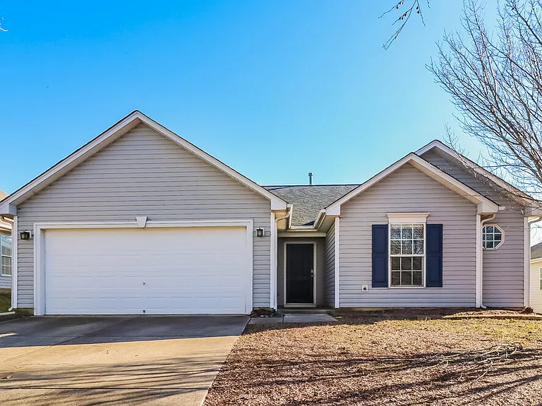 11902 Cheviott Hill Ln — Photo 1