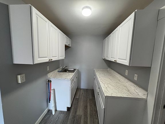 4th image of 412-414 Manchester St #414-2