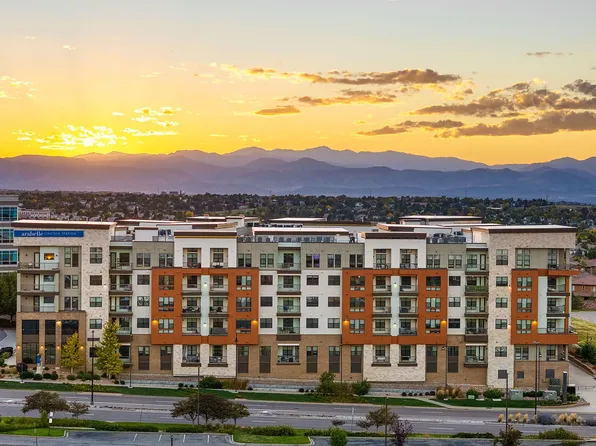 Arabelle Lincoln Station