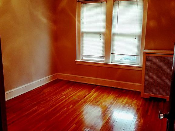 5th image of 3125 Holmes Ave S APT 202