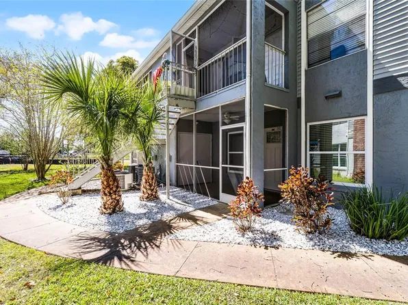 203 Northlake Dr, Sanford, FL 32773