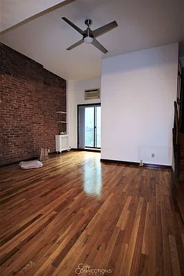 Rented by City Connections Realty | media 15