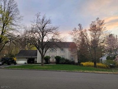 198 Gould Ave, North Caldwell, NJ, 07006