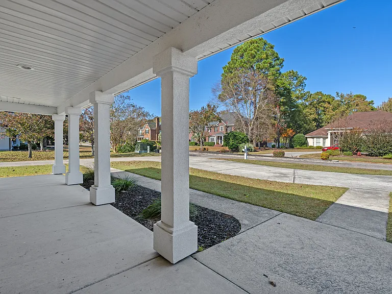 2409 Hunters Trl — Photo 31