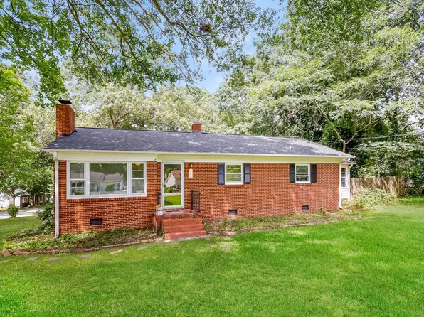 808 Home Trl, Gastonia, NC 28052